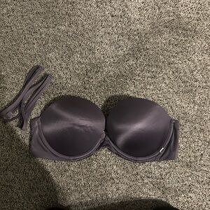 Victoria’s Secret Strapless Bra